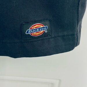 Dickies Men's Navy Loose Fit Flat Front Shorts